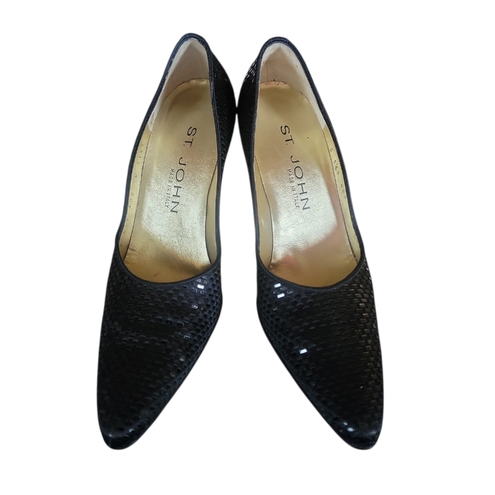St. John Vintage Black Stephanie Paillettes Sequins Gold Lining Heels 5 1/2 B